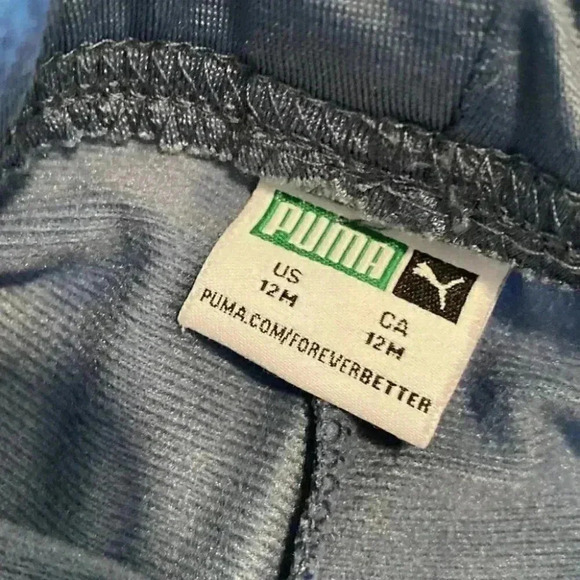 Puma T-shirt and sweats - Picture 4 of 7